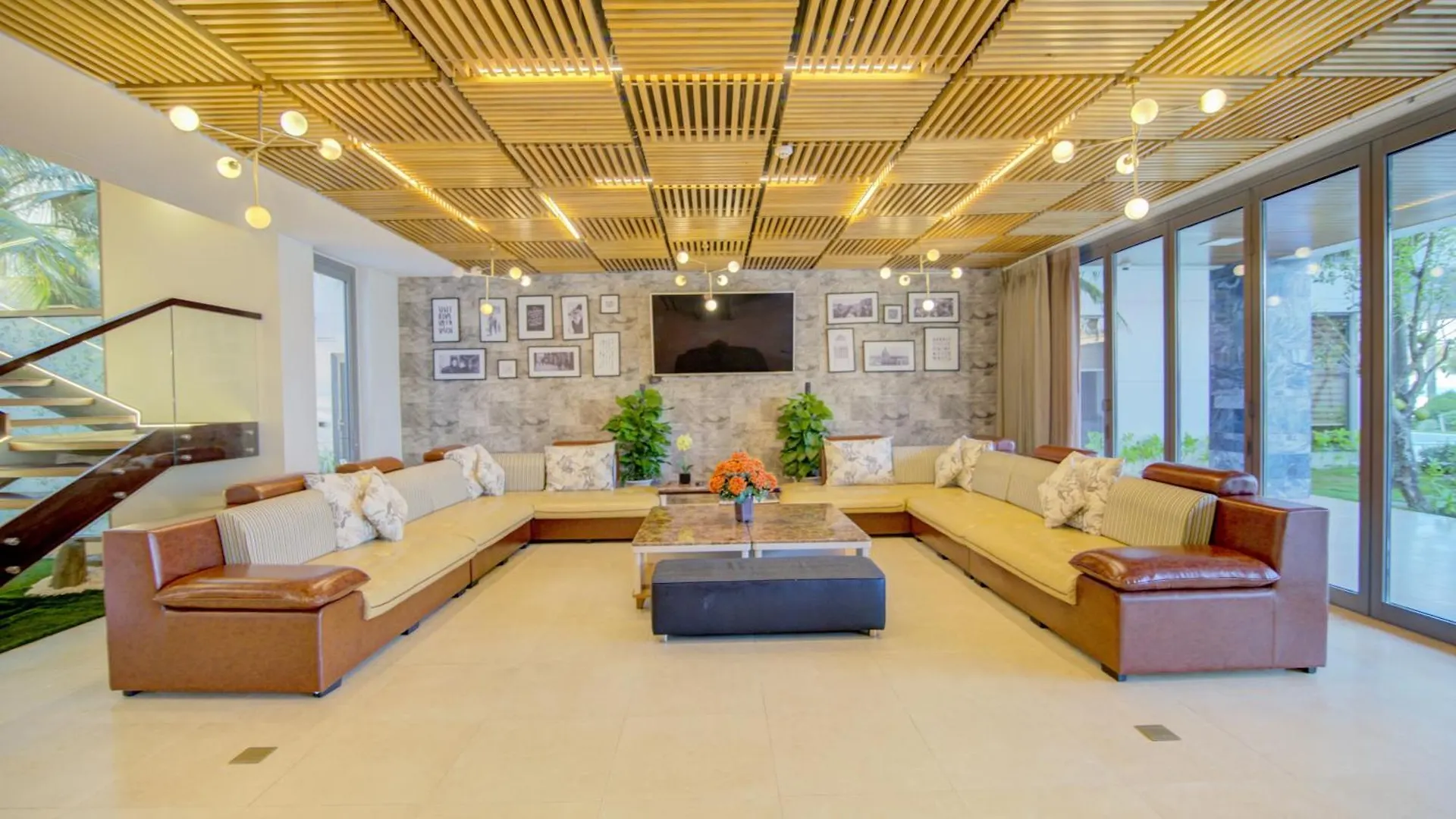 Sun Grow Ocean Luxury Villas & Resort Da Nang