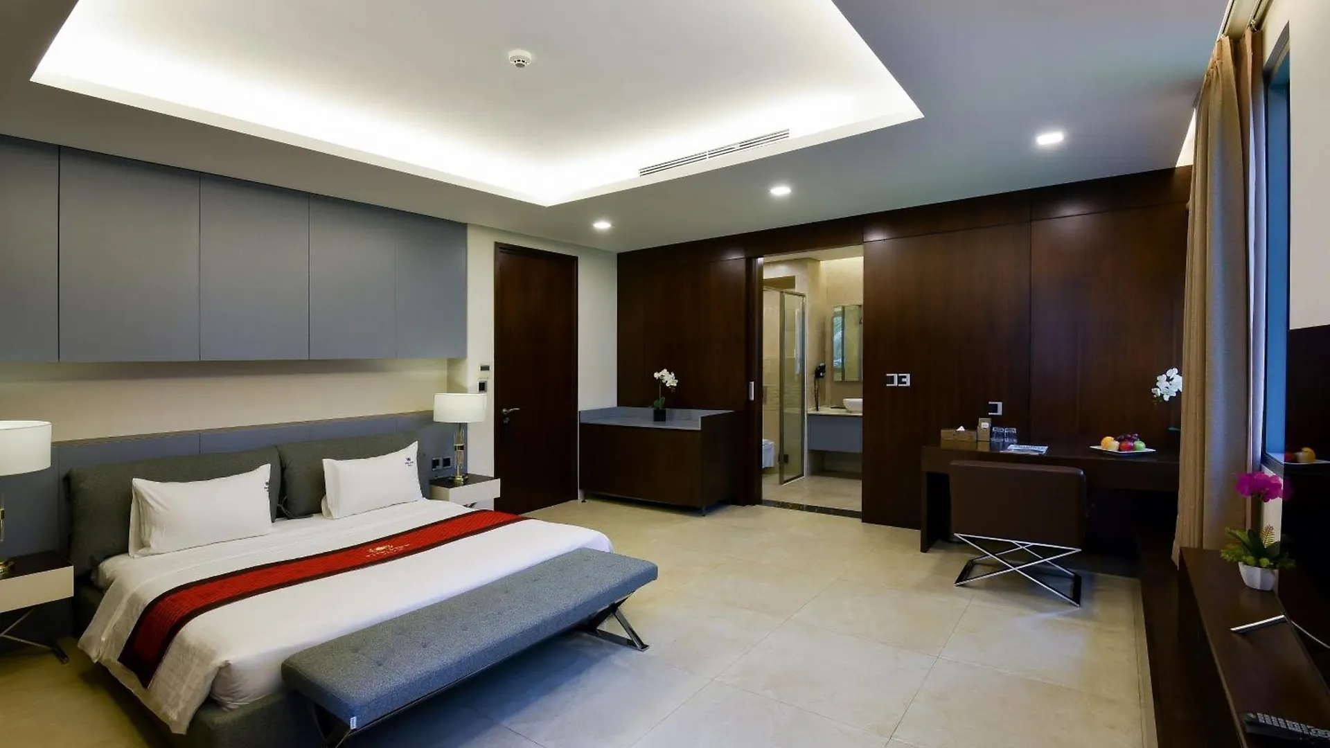 Sun Grow Ocean Luxury Villas & Resort Da Nang Vietnam