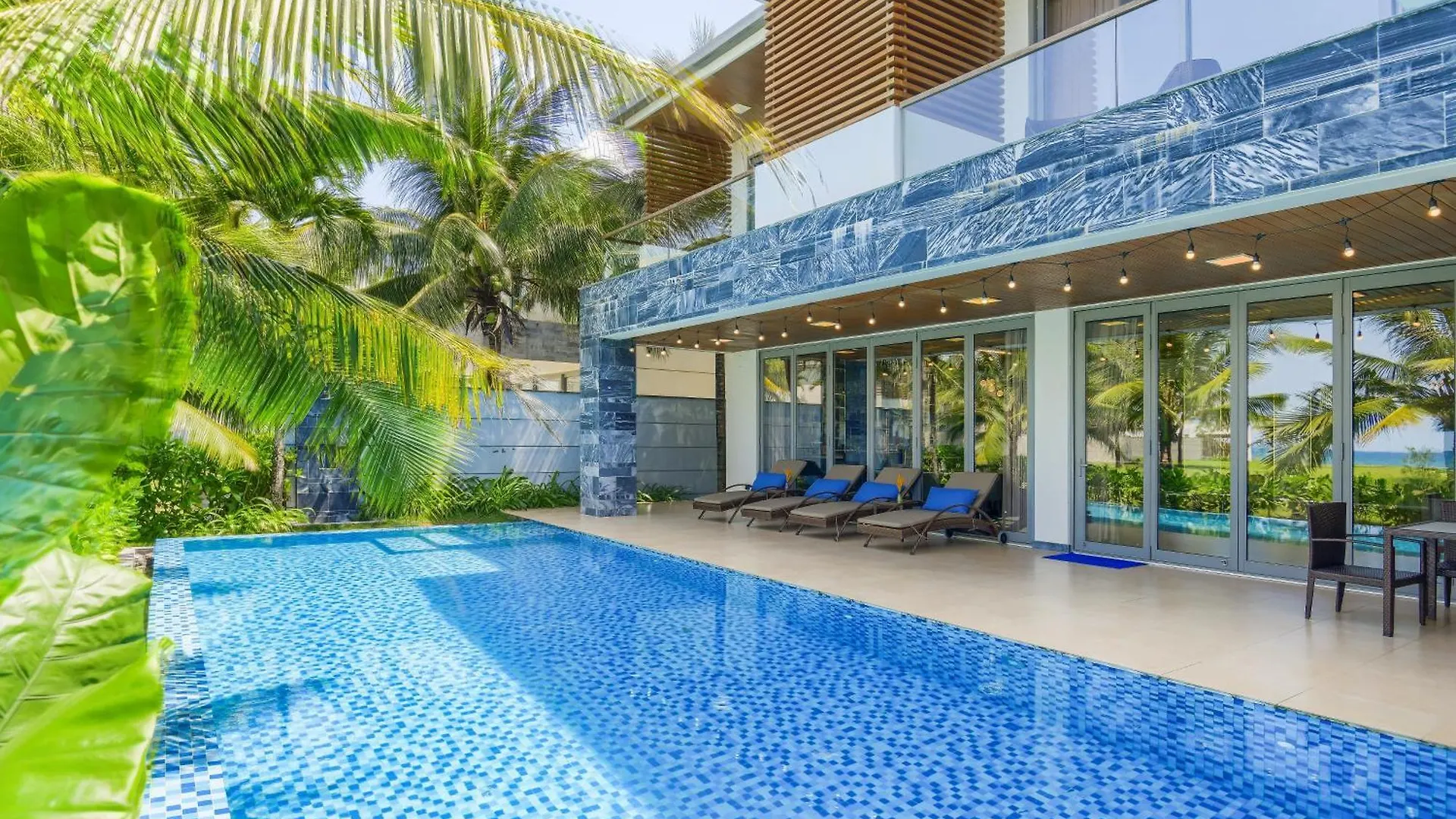 Sun Grow Ocean Luxury Villas & Resort Da Nang