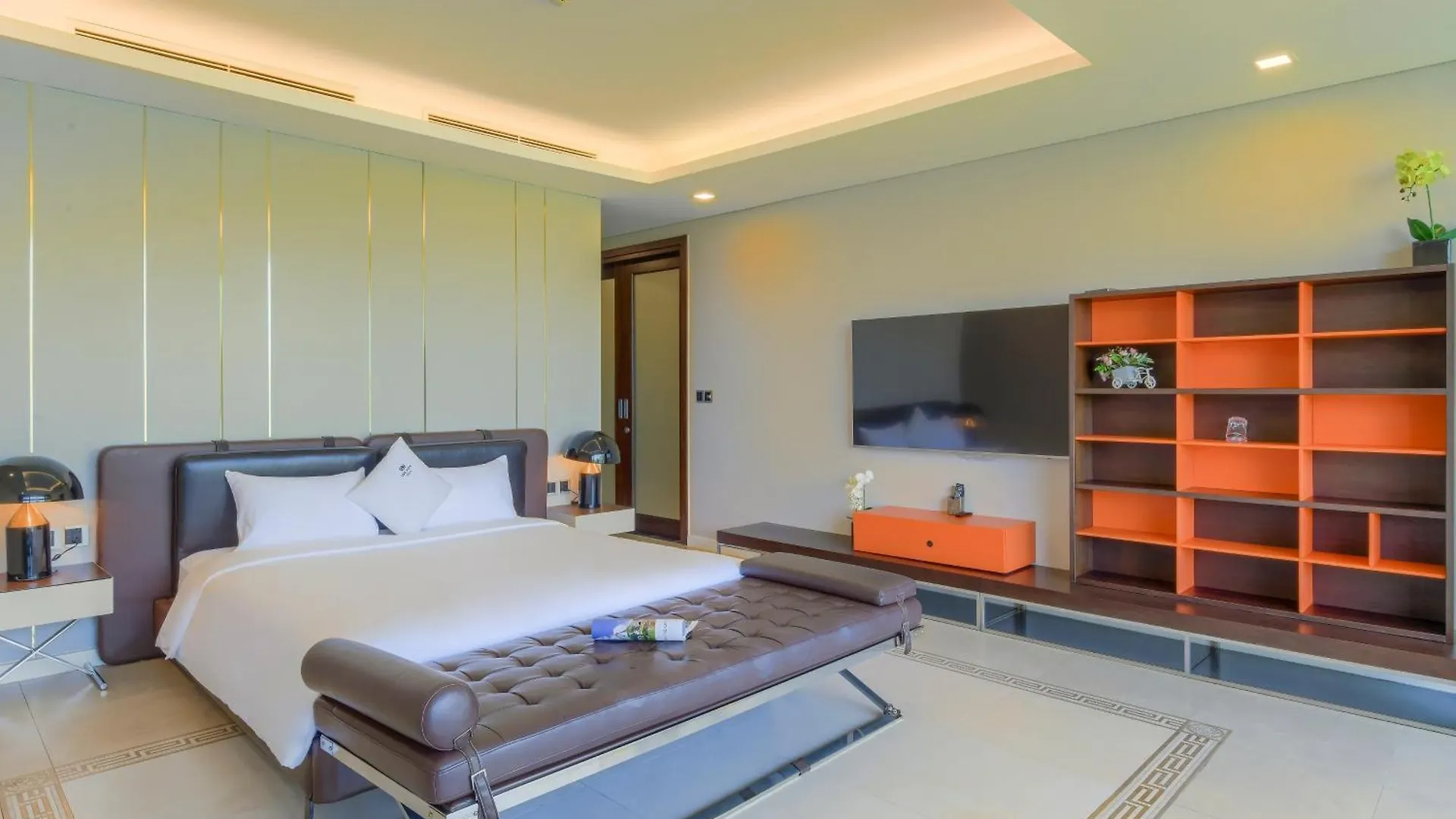 Sun Grow Ocean Luxury Villas & Resort Da Nang Vietnam