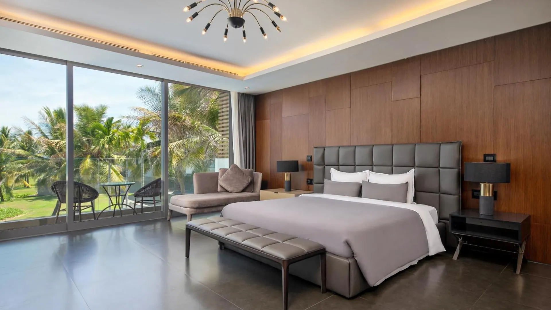 Sun Grow Ocean Luxury Villas & Resort Da Nang